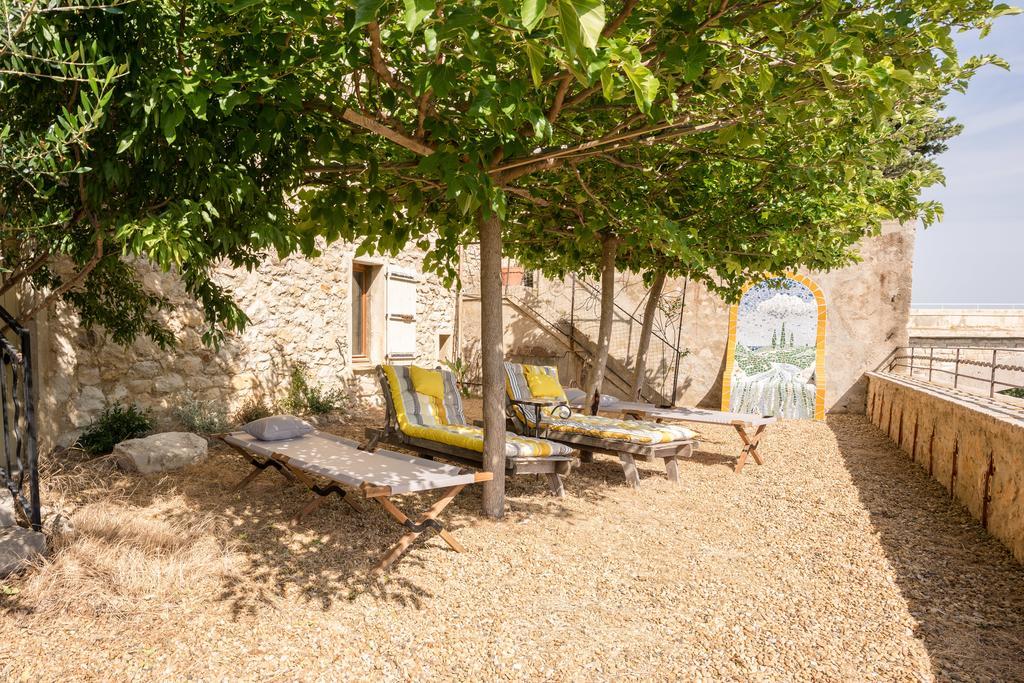 مبيت وإفطار Portel-des-Corbieres Relais De Tamaroque المظهر الخارجي الصورة